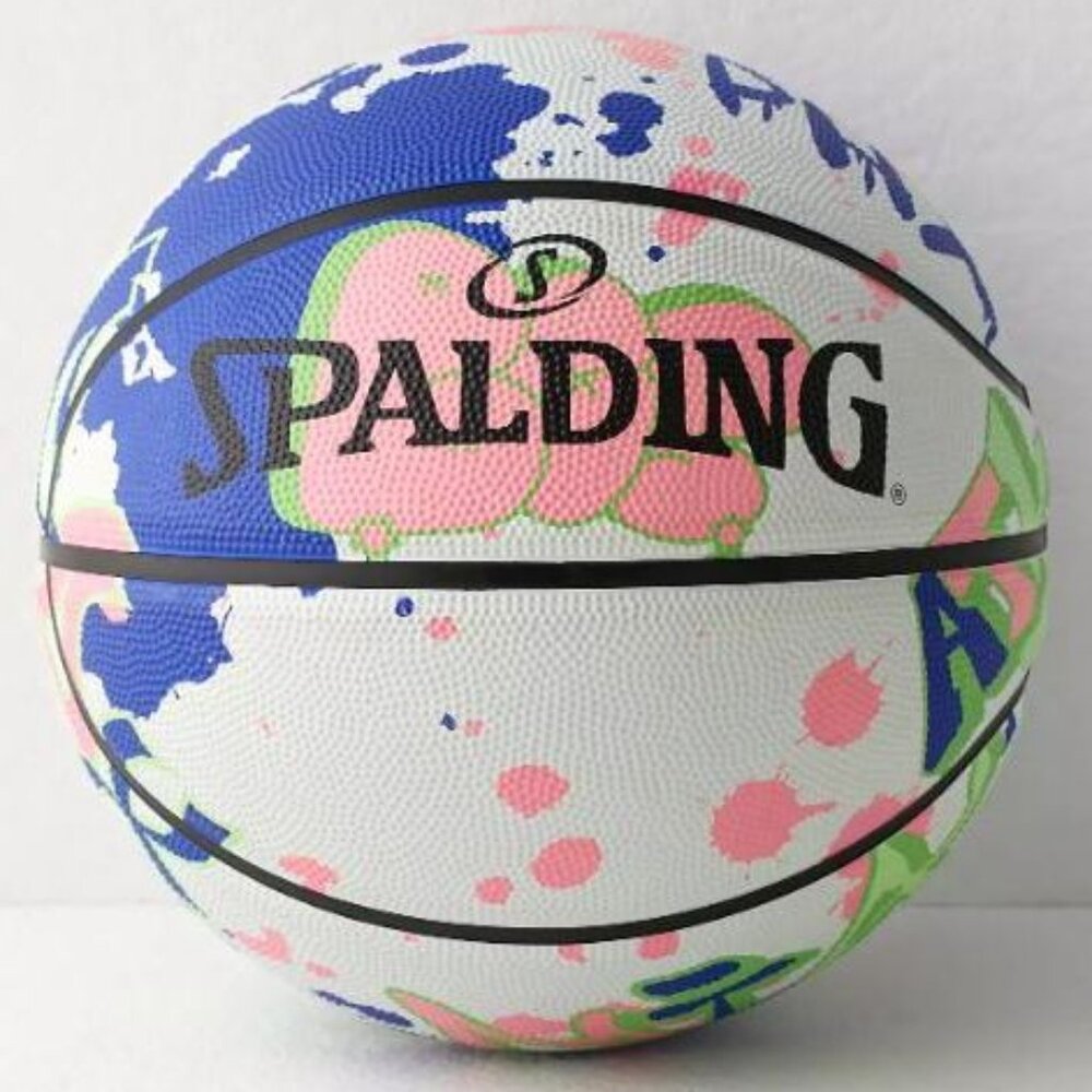 Spalding x Urban Outfitters Size 7 29.5" Graffiti Basketball Great Holiday Gift